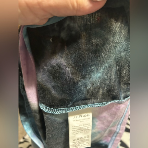 Shein Tie-Dye short sleeve shirt- purple black and blue- size l - Picture 7 of 9